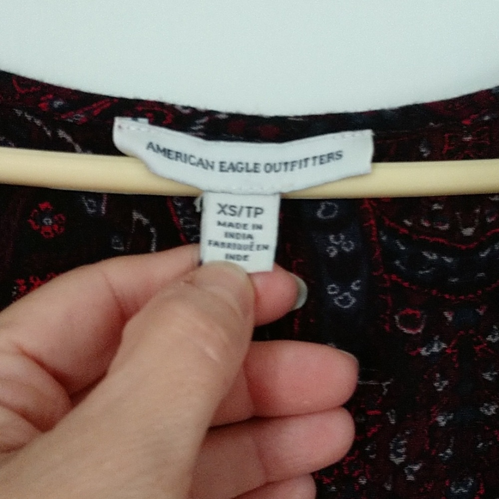 Tunic - Picture 2 of 3